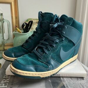 Nike Dunk Sky Hi hidden wedge sneakers US 11
528899300